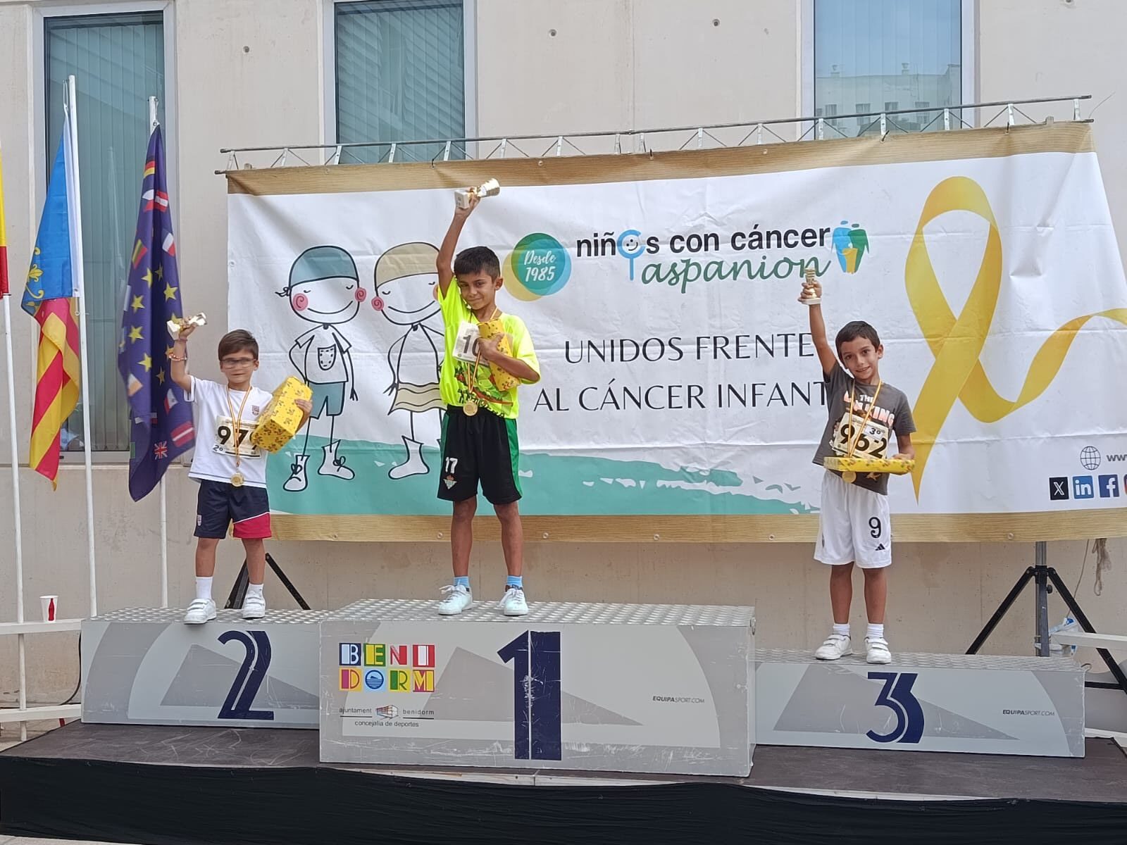 RH HOTELES SUMA ESFUERZOS EN LA CARRERA SOLIDARIA “EN PRIMERA LÍNEA”